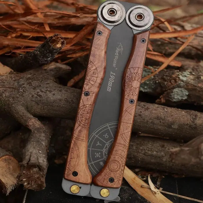 Folding Hand Saw – Double-Sided Cutting